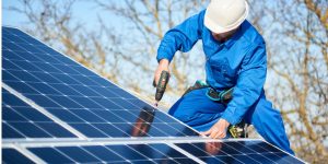 Installation Maintenance Panneaux Solaires Photovoltaïques à Laigneville